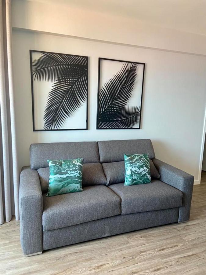Ocean Cliffs Apartments ฟุงชาล ภายนอก รูปภาพ