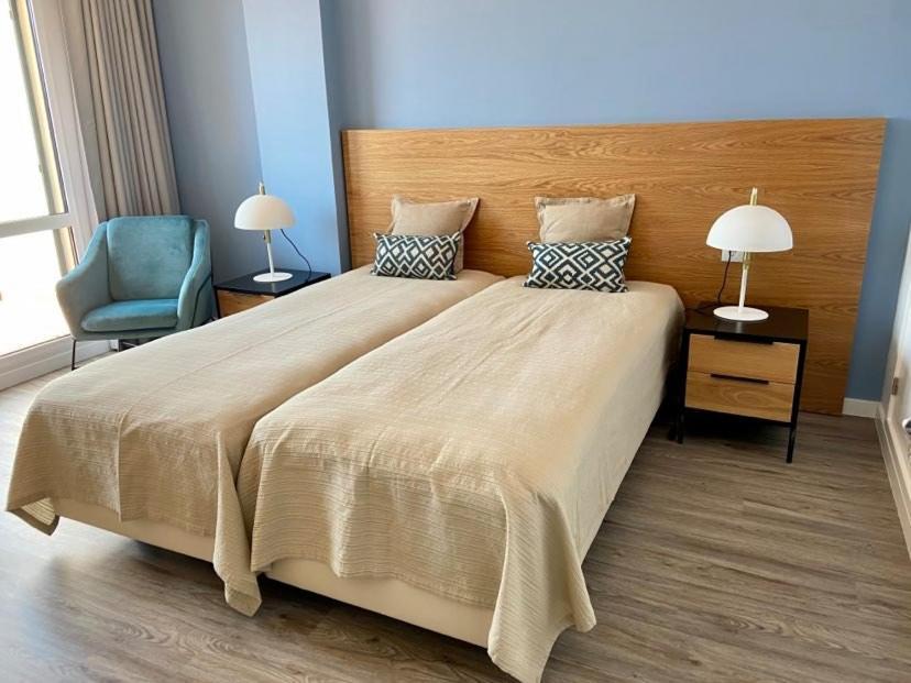 Ocean Cliffs Apartments ฟุงชาล ภายนอก รูปภาพ